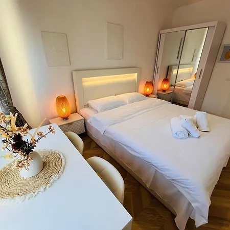 Apartment Mira - A For - Old Town Bucharest