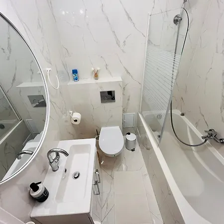 Daire Mira - A For - Old Town