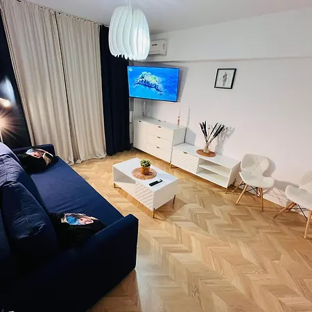 Mira - A For - Old Town